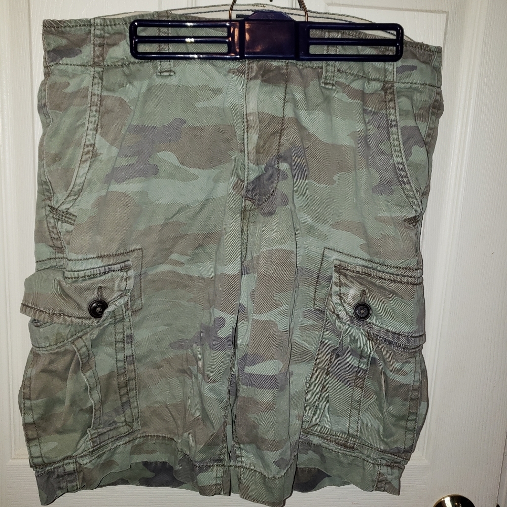 Mens American Eagle shorts